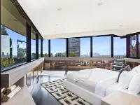 Casa Cordell by Oraklus Hotels near Bel Air