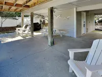 Pelican Place