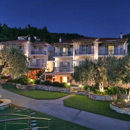 Evlalia Studios & Villas