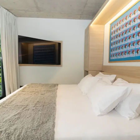 Luxe Palermo Smart Suite