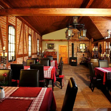 Landhaus Hotel Romantik Отели в г. Гота