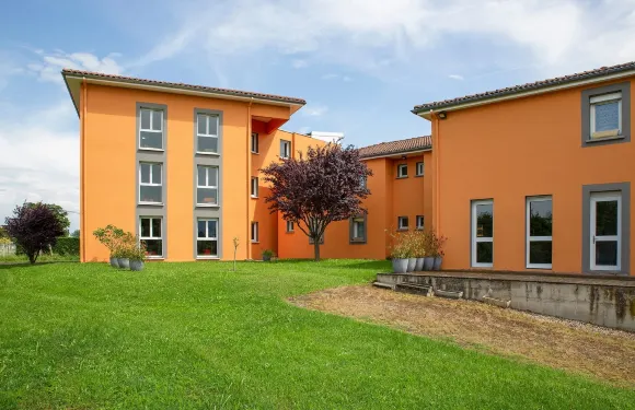 蒙布里松瑪麗特爾原創精品酒店