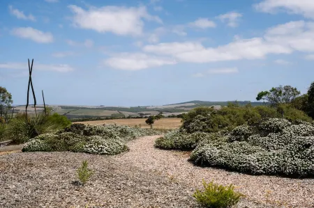 Tanonga Luxury Eco Lodges Отели в г. Порт-Линкольн