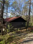 Mountain Retreat - WiFi, Rustic Charm, Scenic Views