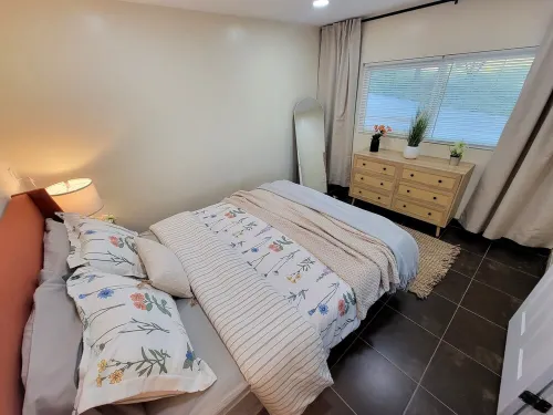 Relaxing Farm Vibes Near Safari Zoo Legoland & Wineries