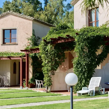 Residence Con Piscina a 250 mt Dal Mare