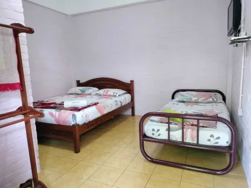 Kamila Teluk Senangin Hotels in Manjung
