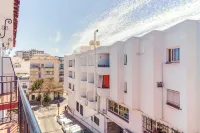 SL Marbella - con vistas a la montaña