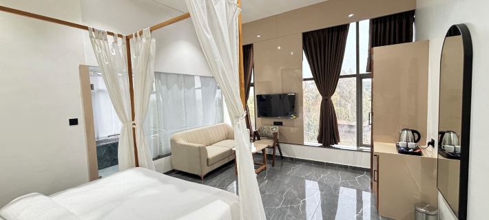 Hotel The Octave Hotels in Surat