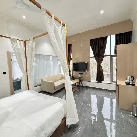 Hotel The Octave