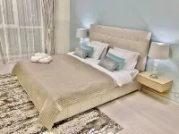 White Sage - Lakefront Apartment Amidst Parks with Lake Access Hotels in Dubai