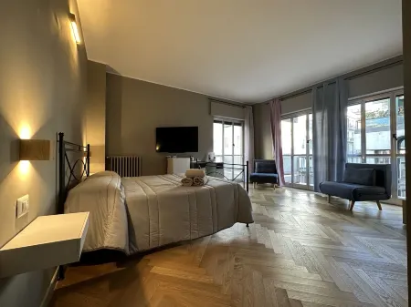 Cconforthotels R&B Suite&Chic - SELF CHECK IN Отели рядом с достопримечательностью «Университет Бари»