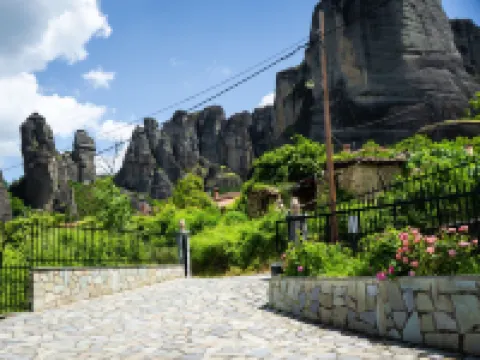Fani's House under Meteora