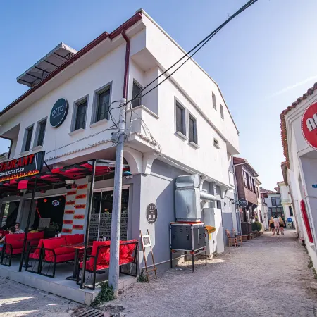Octo Bozcaada