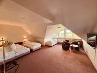 Hotel Thesdorfer Hof Hotels in Pinneberg