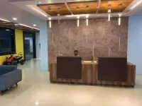 Hotel Crown Resort Hotels in Satna