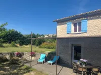 Cottage Rental at the Foot of Mont Ventoux, Surrounded by Lavender Cyclist Hotels in Sault