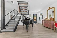 Modern Luxury Waterfront On Old Mission Peninsula Hotels in Peninsula Township