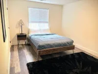 The Bluff House~Upgraded & Close to Town