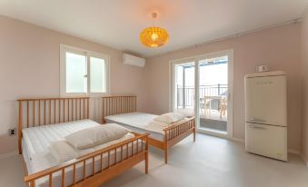 Yangyang Yoloha Dongho Beach Branch