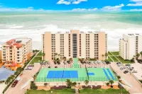 Shores Club #305,  on the Beach  2 Bedrooms - 2 Bathrooms, Sleeps 6