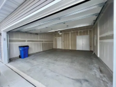 Comfort & Space: 3 King Beds, Large Rooms, Attached Garage!