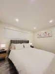 Modern 3-bedroom Rancher with AC and WiFi in Chilliwack Hotels near Lindeman Lake