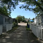 Wasaga Beach walk to main end Free Parking Free Wifi