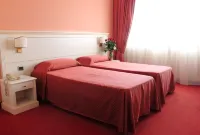 Semiramide Palace Hotel Hotels in Putignano