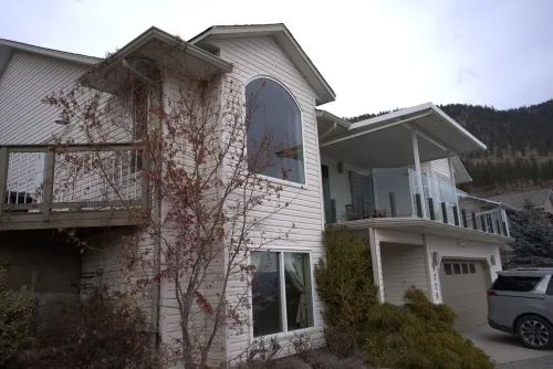 Lake View House In Peachland Hotels in Peachland