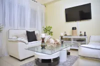 Comfortable spacious apartment with seaview