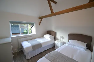 3 bed converted chapel with lake view Hotels near Knepp Estate - Rewilding Area