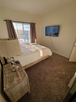 Entire TownHouse 2Bed 2Bath 3Beds