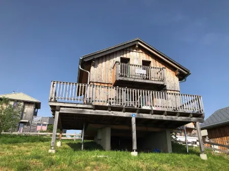 Chalet Klippitzalm: Traditional-style wooden chalet, ideal for skiing and hiking