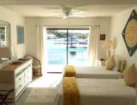 Beautiful Boutique Overwater Townhouse with Private Dock and All Amenities