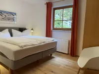 's Lois - beautiful apartment in the beautiful Kaunertal for 2-4 p. with terrace, balcony, garage