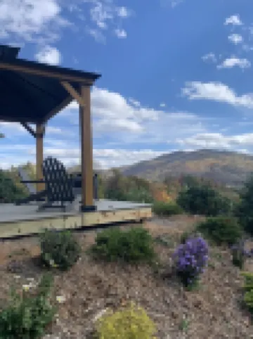 Lucy's Cottage has Exceptional views of the Blue Ridge Mountains!