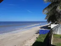 Beach house by the sea, with pool and WI FI in Praia Azul - Pitimbu/PB