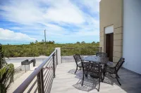 SPECIAL DISC, 3BR PRIVATE VILLA, OCEAN VIEW, GREAT AMENITIES, STEPS TO THE BEACH