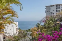 Stunning Designer Villa -   Panoramic Ocean Views- As Seen on HGTV