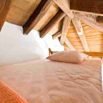 4 stars Stone Walls' - Sunny, cozy Studio right in the centre of Split Rooms