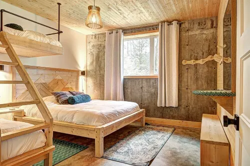 LE Berm Au Chalet De La Vallée