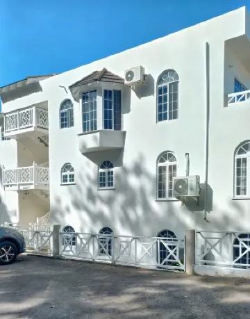 Central Ochi Studio!Alexa Smarthome +SeaViews+2pools