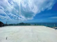 5 Bed Ocean View w private Pool one of best beaches less than 1.1 mile from Home