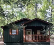 Hilltop Cabin at Wood Creek Lake Các khách sạn gần Daniel Boone National Forest