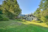 Londonderry Retreat ~ 3 Mi to Lowell Lake! - Homestays