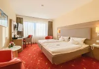 フィア リンデン キーク イン ホテル