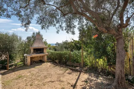 houses / villas - 5 rooms - 6/10 persons Отели в г. Costa Rei