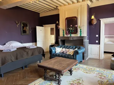Beautiful, completely renovated (group) accommodation INCL NEW (FEEST) HALL