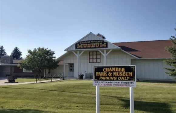 特萊斯恩德汽車旅館